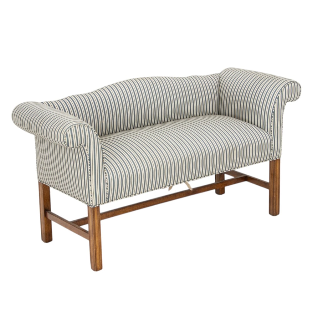 A sofa or window bench - 2