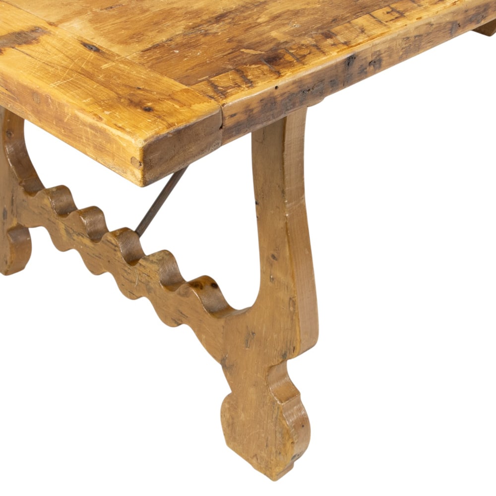 A Spanish Colonial dining table - 3