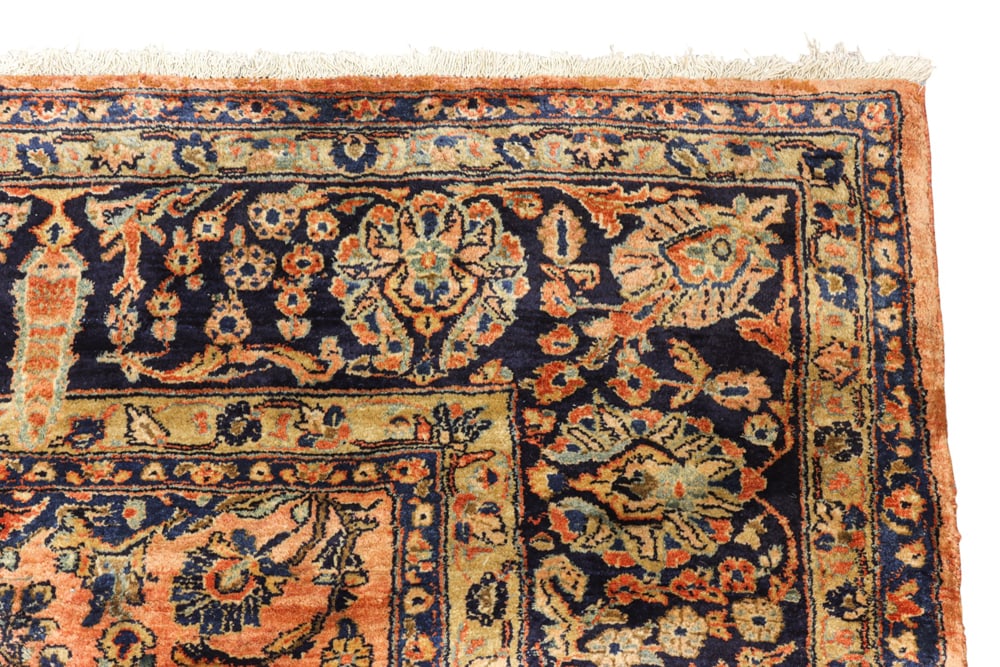 A Persian Sarouk carpet - 3