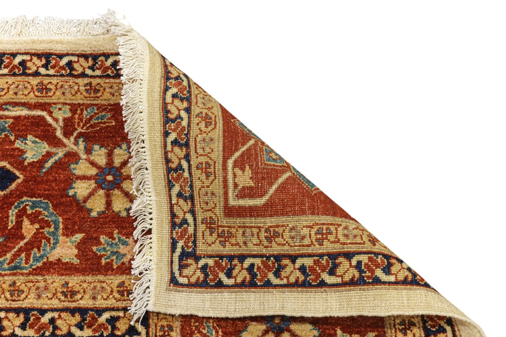 A large Pakistani Heriz pattern carpet - 4