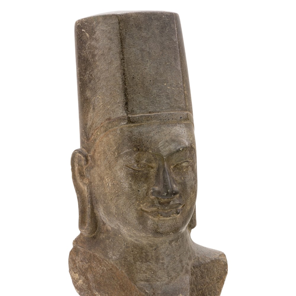 A Pre-Angkor head - 5