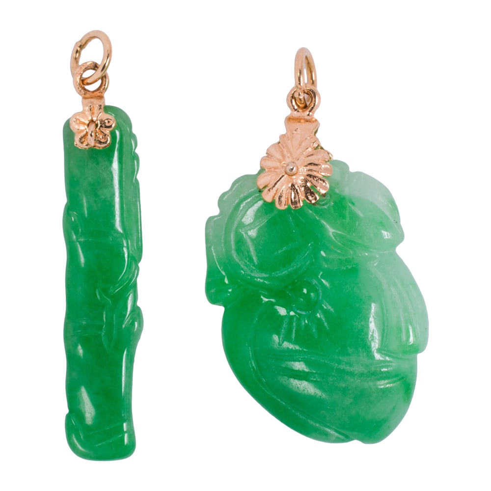 (lot of 2) Chinese green jadeite pendants (1 of 1)