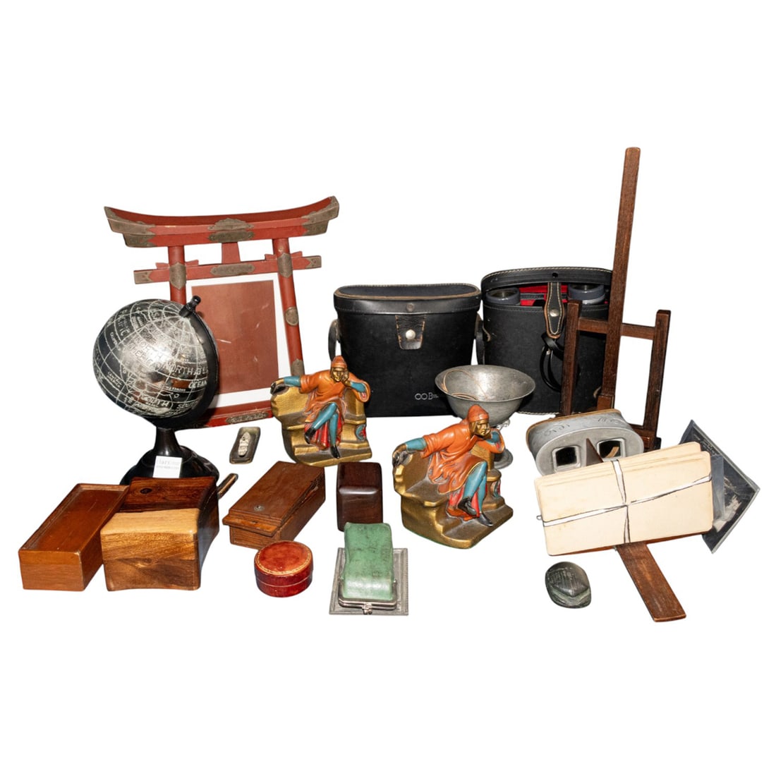 An assembled group of vintage binoculars and stereoscope: An assembled group of vintage binoculars and stereoscope, consisting of (1) Bushnell binoculars with case, (1) Jason Statesman binoculars with case, (1) Kershaw 'Tivoli' binoculars with case (1) stere