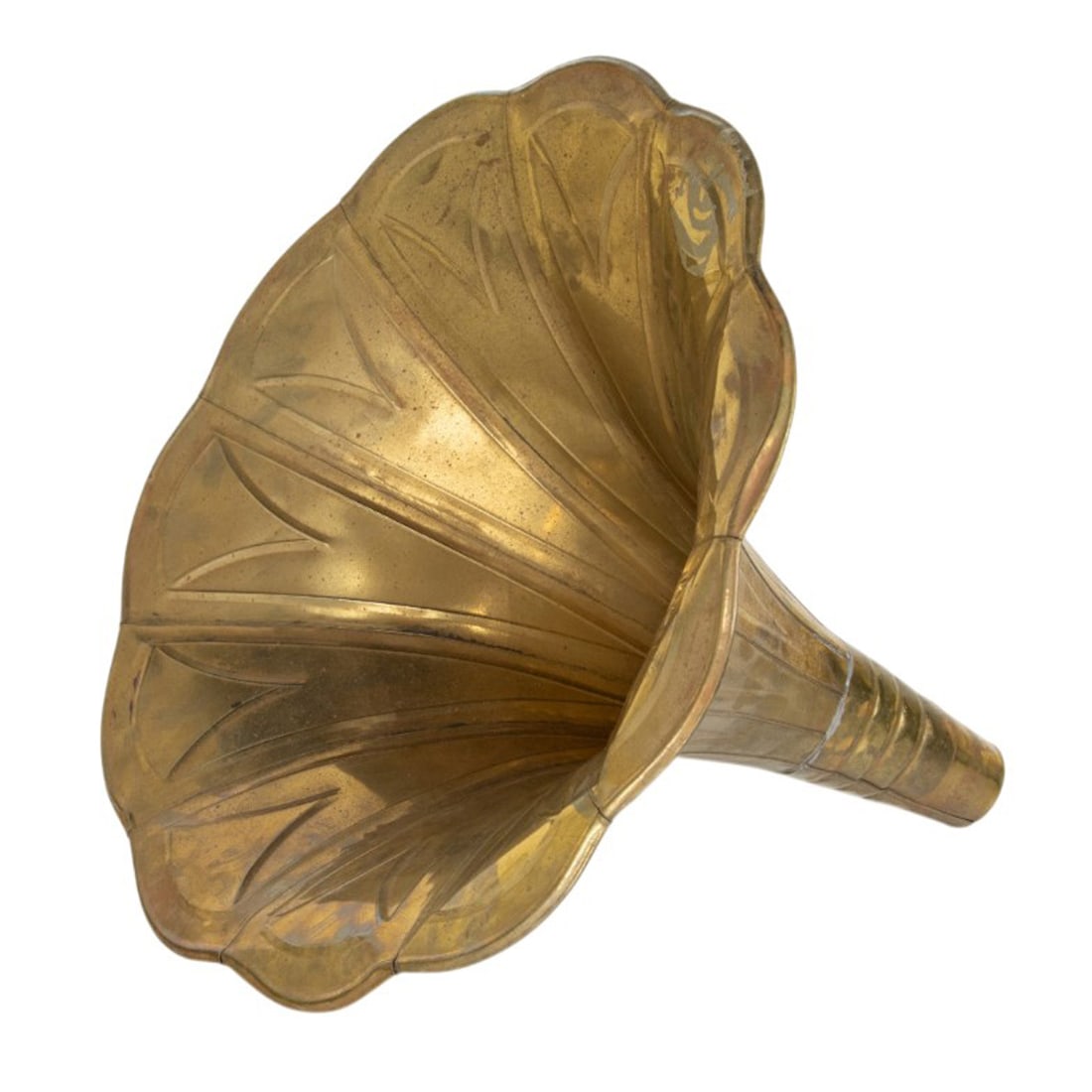 A brass phonograph horn: A brass phonograph horn, 15"h x 18"dia