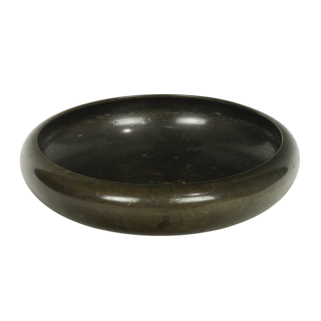 A Japanese bronze basin (1 of 2)