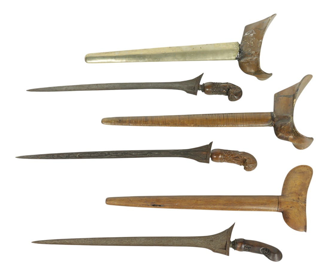 (lot of 3) Indonesian keris daggers