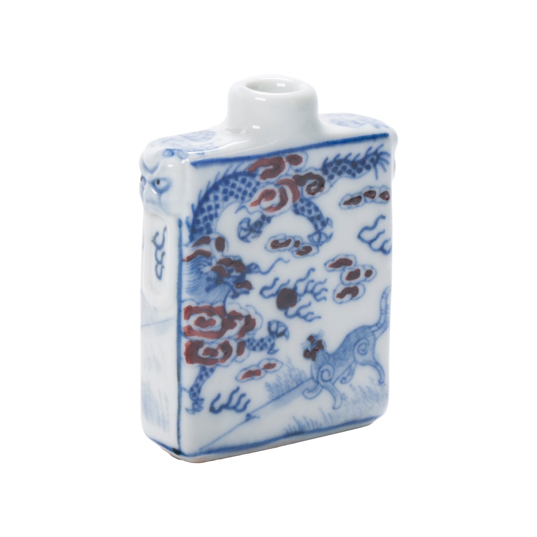 A Chinese blue and white snuff bottle