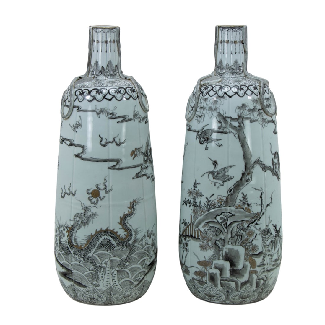 (lot of 2) Chinese grisaille painted vases
