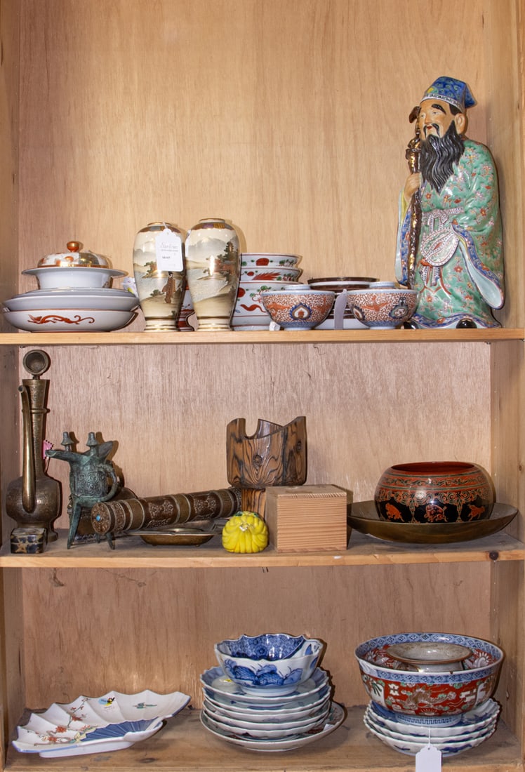 A large group of Asian decorative items (1 of 1)