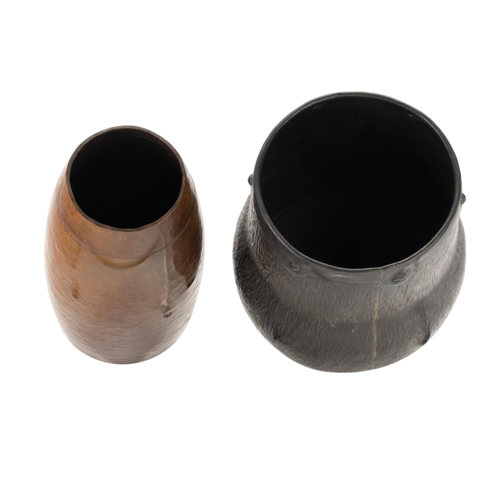 Two Audel Davis hammered copper vases - 3