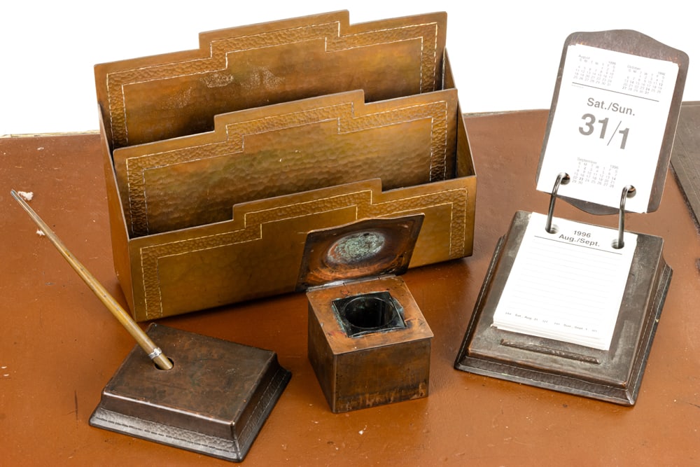 A Dirk van Erp copper desk set - 4