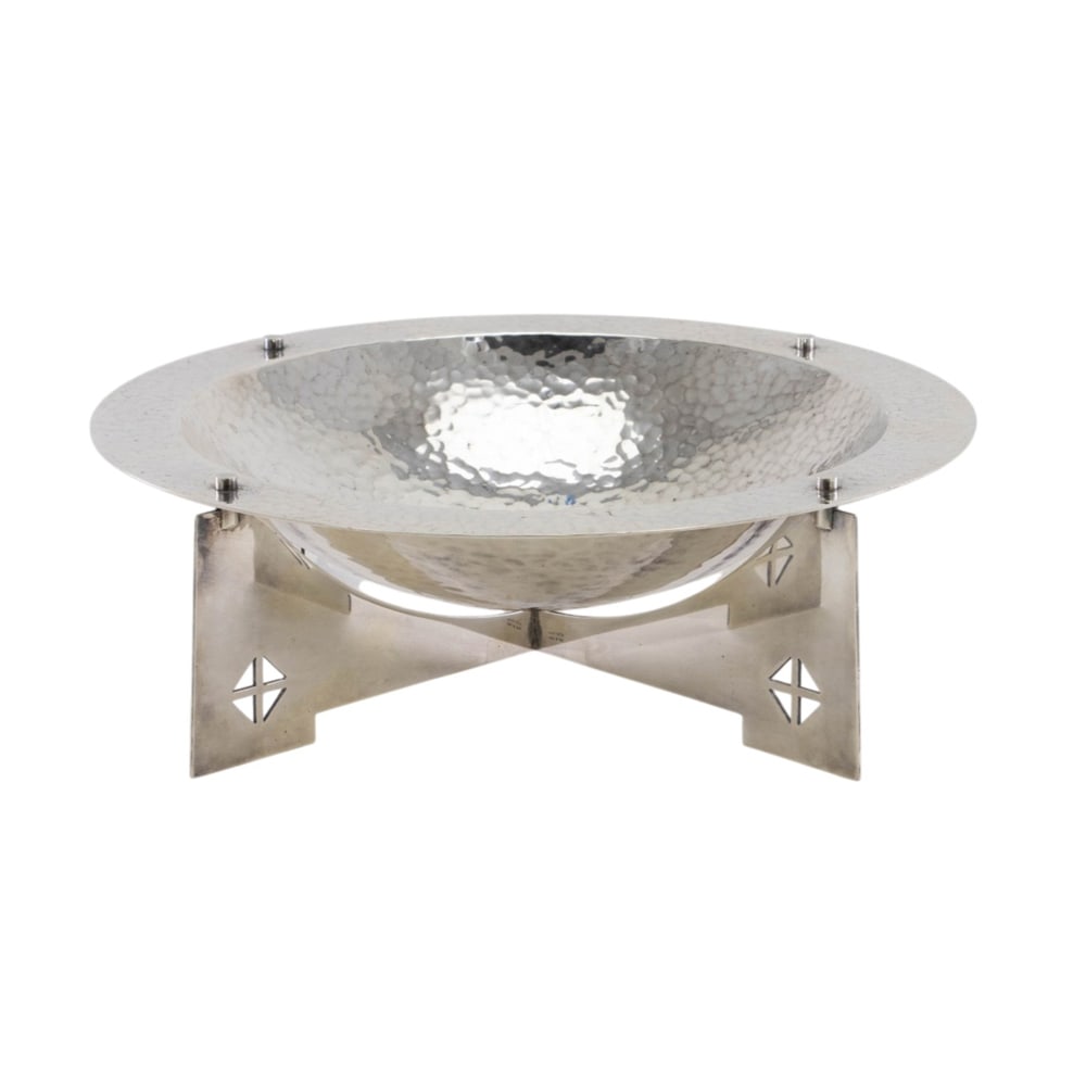 A Swid Powell hammered silver plated footed bowl (1 of 2)