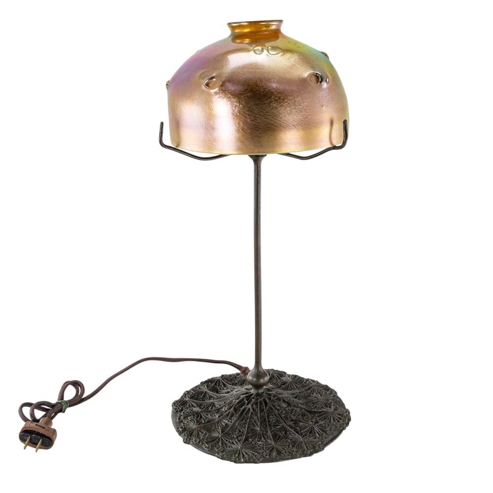 A Tiffany Studios gold Favrile glass and bronze table lamp (1 of 6)