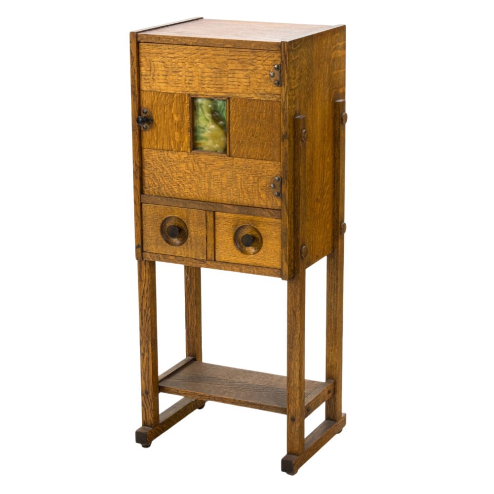 An Arts and Craft cabinet - 2