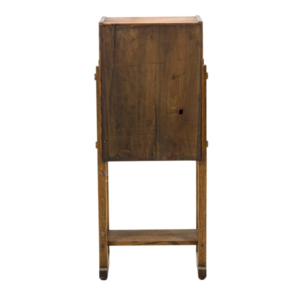 An Arts and Craft cabinet - 5