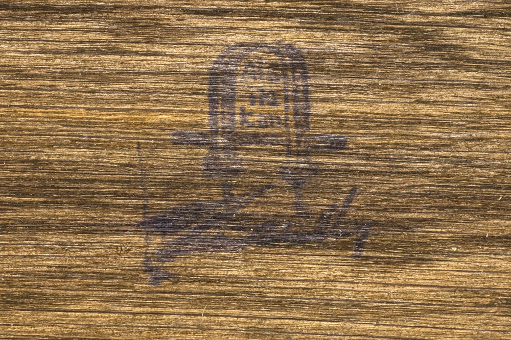 A Gustav Stickley cellarette, model 87 - 7