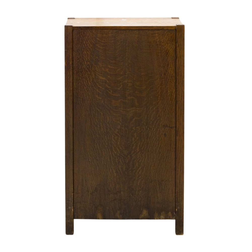 A Gustav Stickley cellarette, model 87 - 8