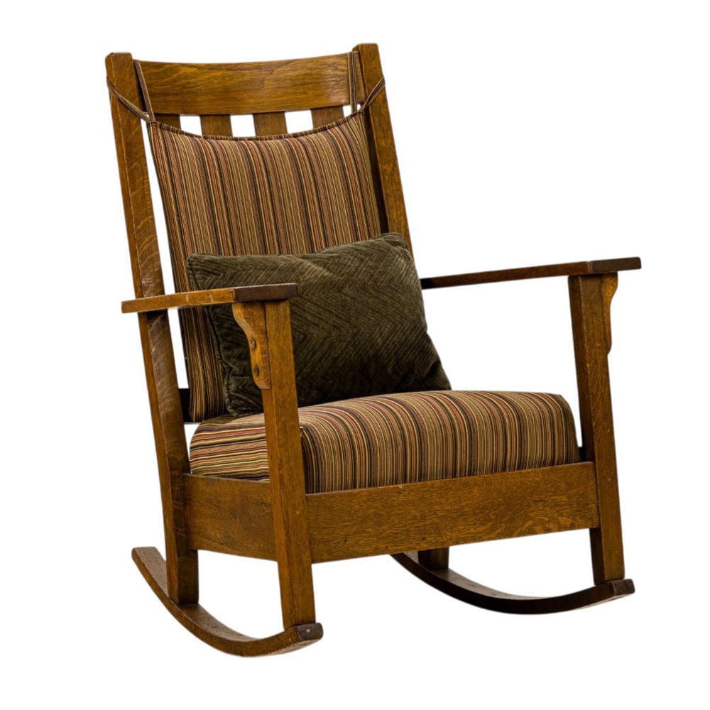 An Arts and Crafts tall back rocker: An Arts and Crafts tall back rocker, Grand Rapids circa 1910, 38.5"h x 29.5"w x 30"d (overall); 18.5"h x 22"d (seat)
