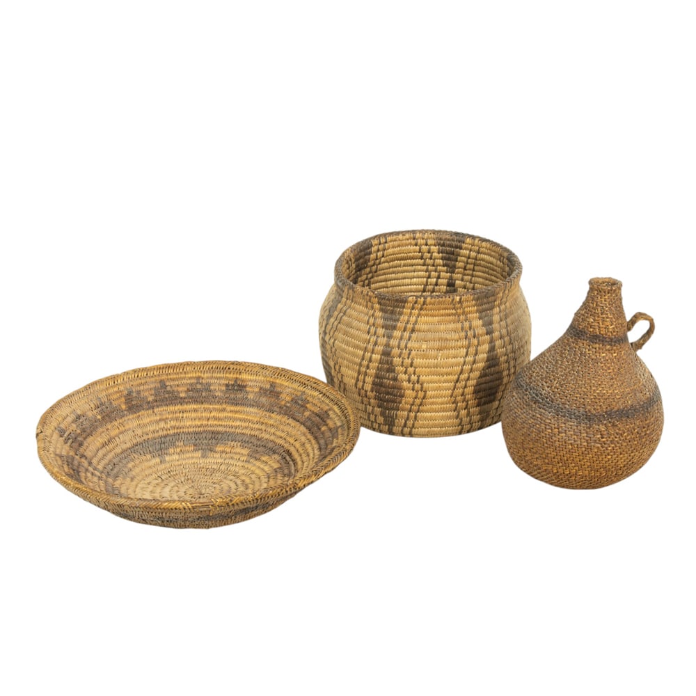 A Native American basketry group (1 of 4)