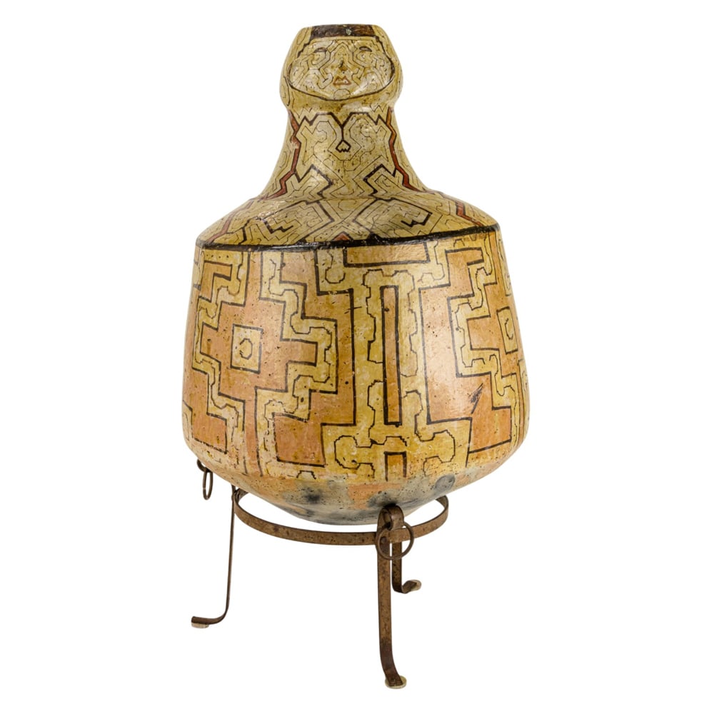 A Shipibo (Peruvian) decorated vessel on stand (1 of 6)
