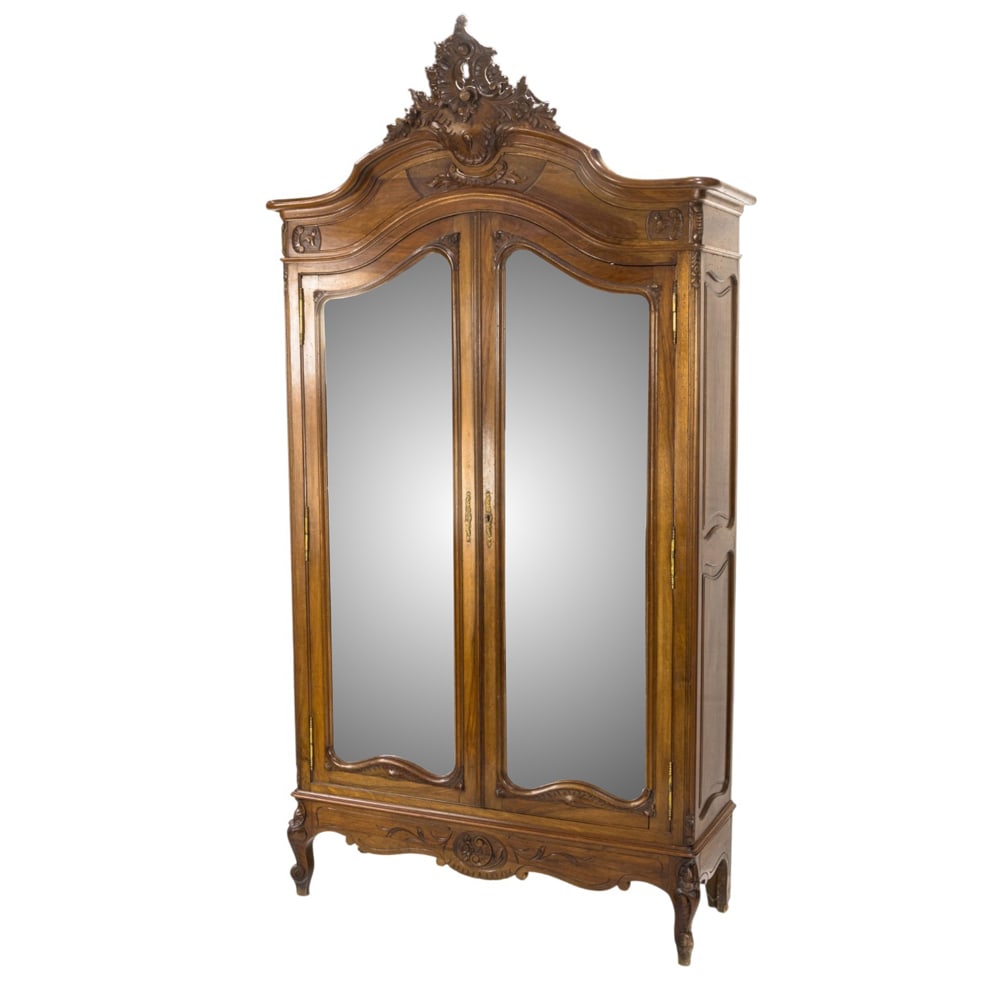 A Rococo style linen press - 2