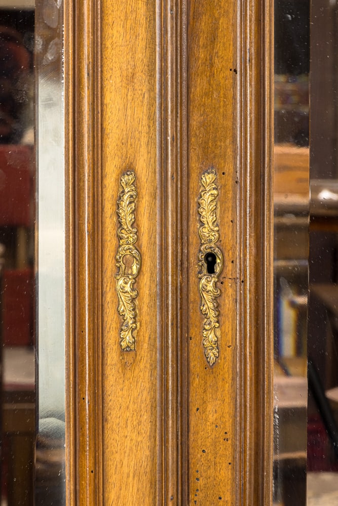A Rococo style linen press - 3