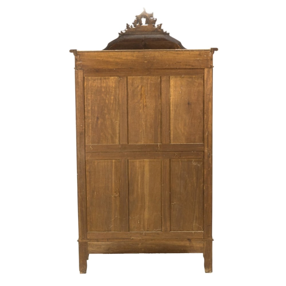 A Rococo style linen press - 9