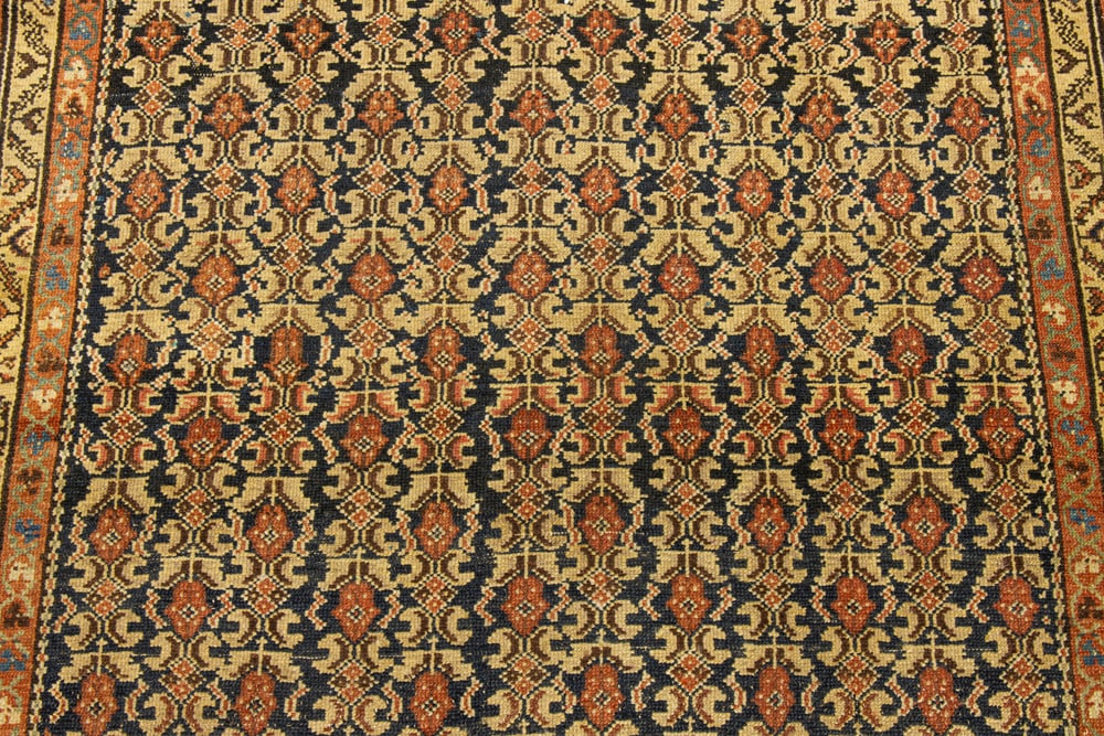 An antique Persian Faraghan - 2