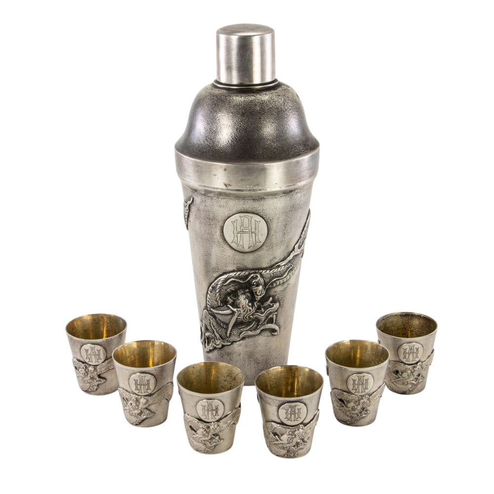 A Chinese export silver cocktail shaker with six cups (1 of 4)