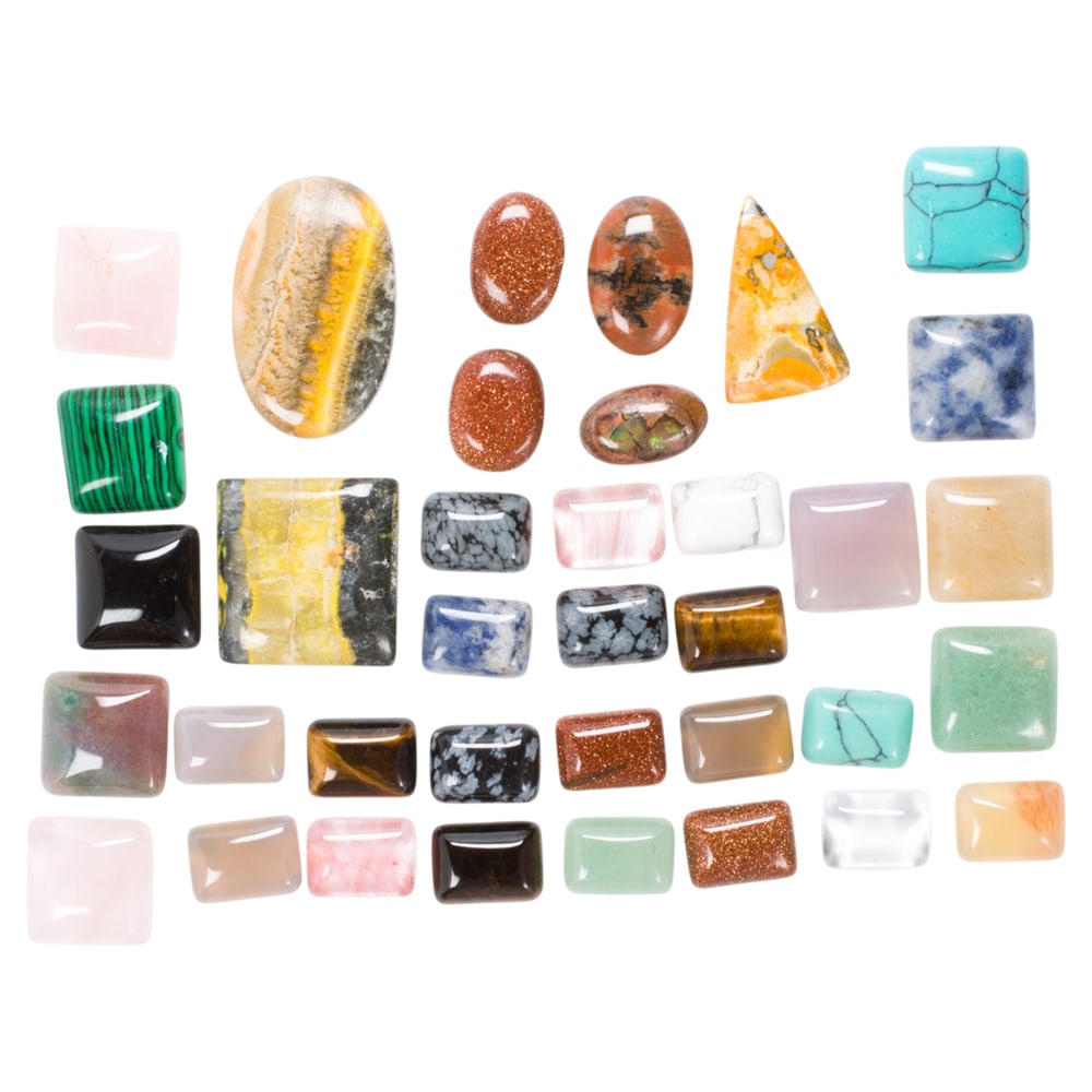 A group of unmounted hardstones (1 of 1)