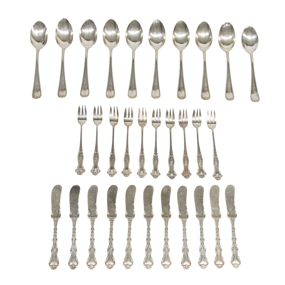 A group of sterling flatware (1 of 2)