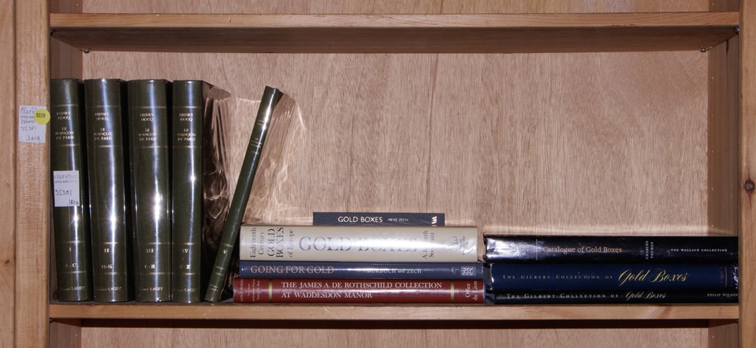 Books, A five volumes set of "The Paris Hallmark" by Henry Nocq: A five volumes set of "The Paris Hallmark" ( Le Poincon de Paris) by Henry Nocq, Leonce Laget, published 1968, together with (7) reference books on gold boxes, including "The WalLace Collection: Catal