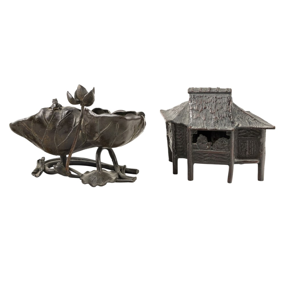 (lot of 2) Japanese patinated bronze objects: (lot of 2) Japanese patinated bronze objects. Meiji period, from 4.5" to 5.125" high.