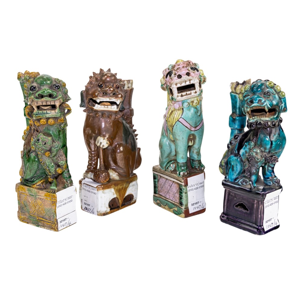 (lot of 4) Chinese porcelain glazed lions (1 of 1)