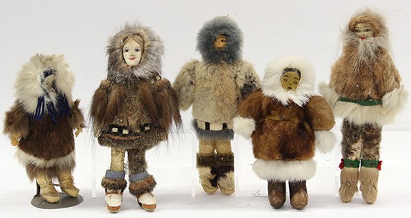 Native American hand made dolls of various furs and: (lot of 5) Native American hand made dolls of various furs and leathers, tallest: 10" (some losses)