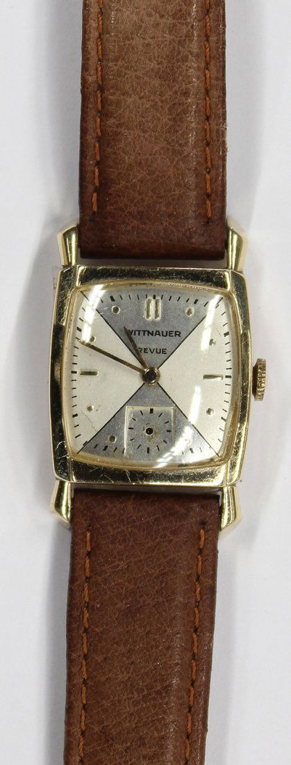 Gentleman's Wittnauer yellow gold watch: Gentleman's Wittnauer 14k yellow gold watch 17 jewel manual wind, runs, signed on movement, case and dial Wittinauer, missing second hand, 37.4 lug to lug, runs