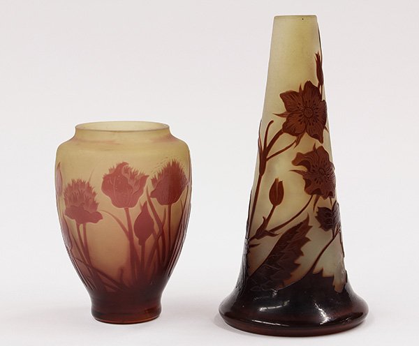 French cameo glass vases: (lot of 2) French cameo glass vases, executed in the Art Nouveau taste, consisting of a Galle conical form bud vase decorated with claret to ox blood wild roses on a frosted pale yellow ground, signed