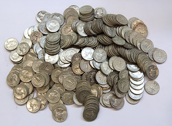 United States Washington quarters: (Lot of approximately 330) United States Washington quarters dating from 1964 and earlier