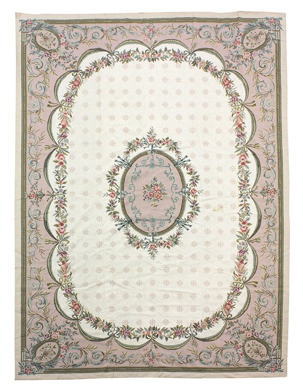 French Aubusson carpet: French Aubusson carpet, 9'11" x 13'9"