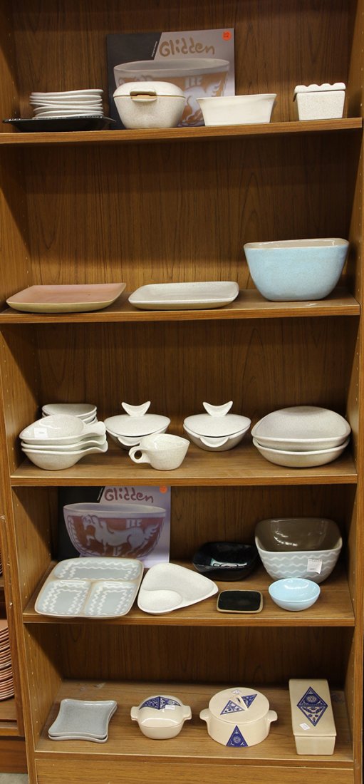 Glidden pottery tableware: (lot of approx. 41) Collection of Glidden pottery tableware, in various patterns including a mottled grey, Asian style, shale green with white swirled designs, comprising serving trays, handled soup b