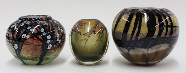 (lot of 3) Art glass group: (lot of 3) Art glass group, consisting of a Bruce Sillars for Orient & Flume, 1990, paperweight vase of bulbous form, having brown trees with white blossoms, the whole cased in clear glass, retaining