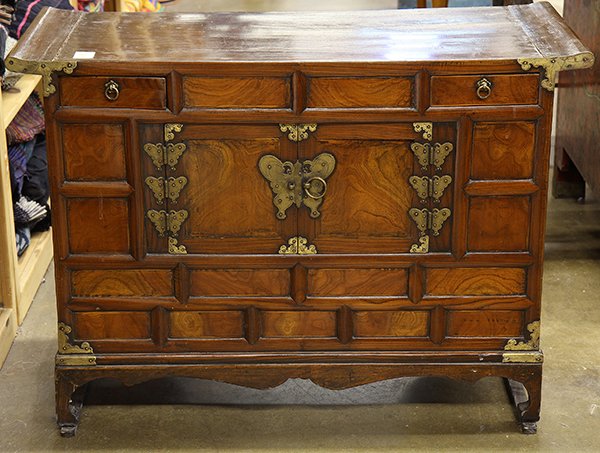 Korean One-level Chang Chest: Korean small one level Chang chest for documents and books, metal fittings and double-hinged doors with butterfly shaped hinges, 27.25"h x 37.25"w x 15"d. Provenance: From the estate of Edward Gerber
