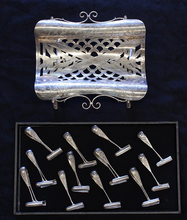 German .800 silver asparagus suite, by Lazarus Posen,: (lot of 13) German .800 silver asparagus suite, by Lazarus Posen, Frankfurt am Main, circa 1870-1930, consisting of twelve individual servers, and a footed serving dish, the shaped recepticle chase de
