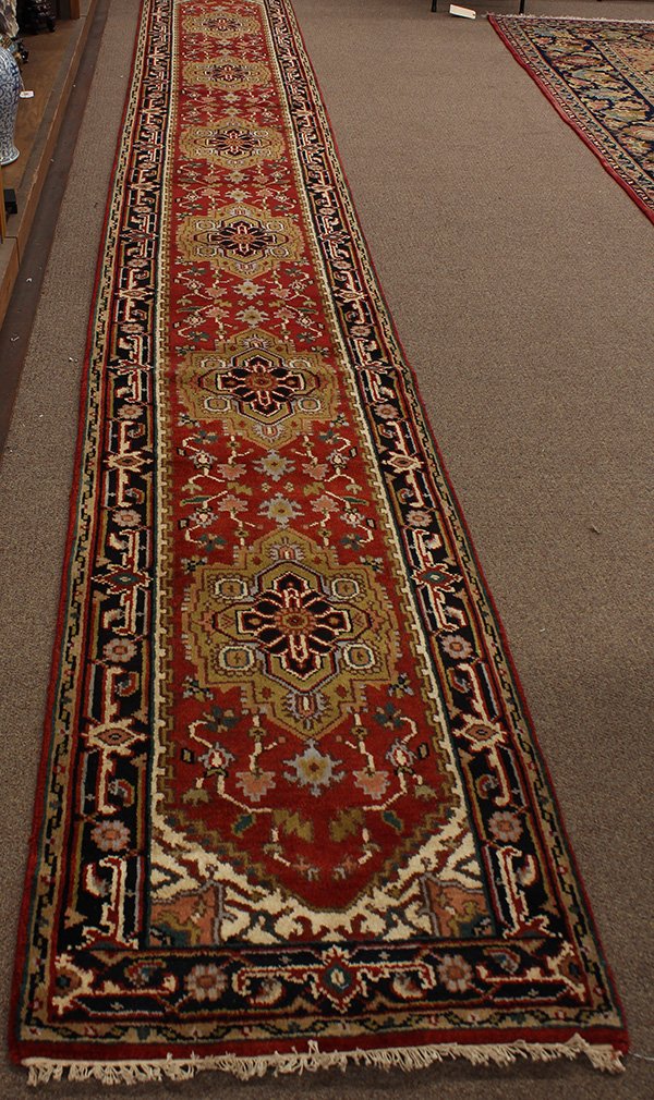 Agra Serapi runner, 2'7" x 19'9": Agra Serapi runner, 2'7" x 19'9"