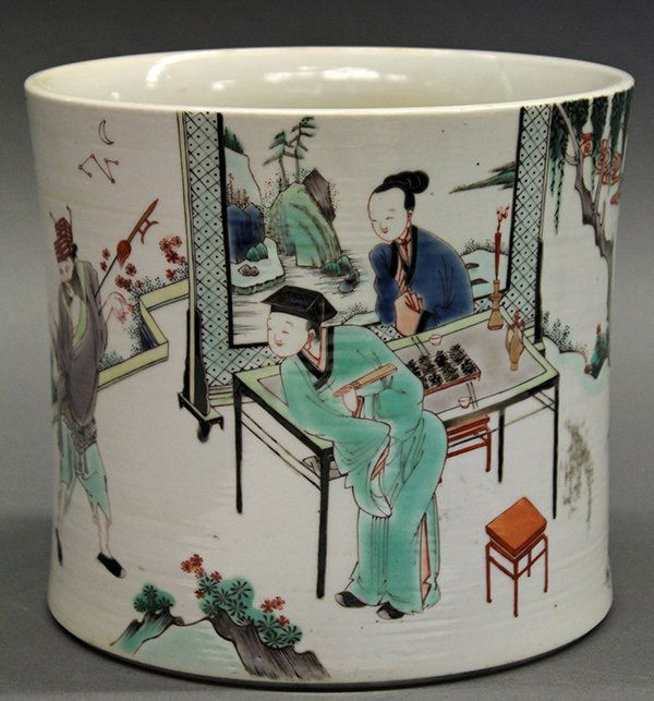 Chinese Famille Verte Brush Pot, Figures: Chinese enameled famille verte brush pot, featuring a figure holding a halbert performing for a scholar and a beauty standing in front of a screen, the base with an apocryphal Kangxi mark, 6.5"h