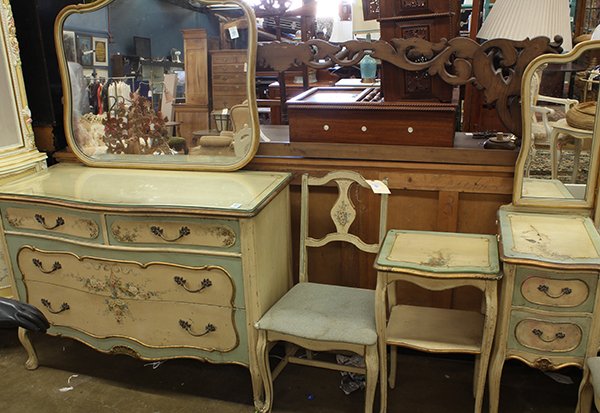(lot of 7) Berkey & Gay French Provincial bedroom: (lot of 7) Berkey & Gay French Provincial bedroom suite, circa 1935, paint decorated with floral accents, ribbons, and gilt highlights, consisting of a gentleman's cabinet having one drawer above two 