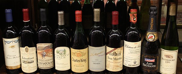 (lot of 10) French, Italian and California wine group: (lot of 10) French, Italian and California wine group consisting of a 1979 Sebastiani Vineyards & Winery, Sonoma County, Cabernet Sauvignon, California, USA; a 1981 Chateau de Rouffiac Saint-Emilion, 