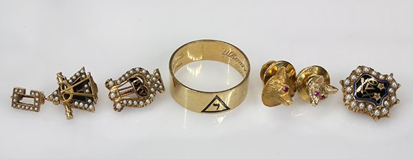 Collection of vintage jewelry: Collection of vintage jewelry including a Masonic 14k yellow gold band, size 11 1/2, (3) pearl and 14k yellow gold fraternity pins; one 10k yellow gold pearl fraternity pin together with (2) 14k yello
