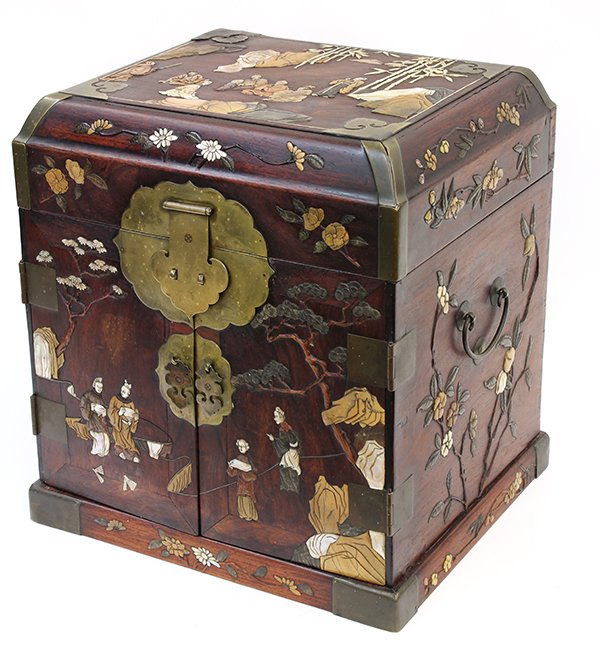 Chinese Inlaid Wood Chest: Chinese inlaid wooden small chest, with a hinged lid decorated with seven scholars in a bamboo grove executed in stone and mother-of-pearl inlay, the top opens to a shallow compartment, fronted by doo