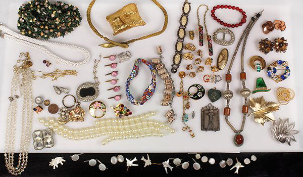 Collection of fashion jewelry: Collection of fashion jewelry comprised of fashion jewelry made by Boucher, Marvella, Beatrix, Willard and Monet, an African carnelian, bakelite and white metal necklace together with numerous costume